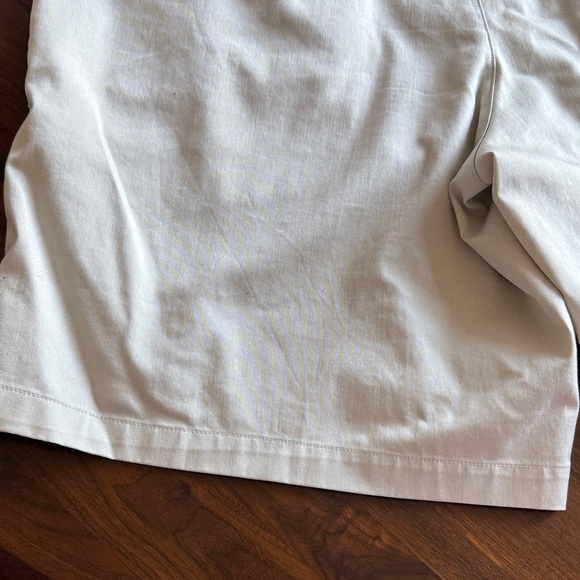 Nike - White Men's Shorts 42 TTG - Picture 7 of 8